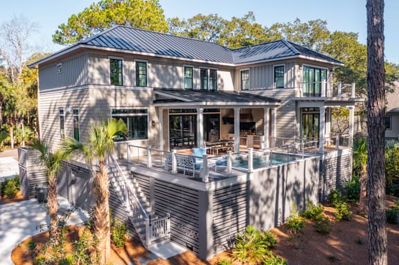 Stunning Coastal Gem in Vanderhorst with private pool - Image 1